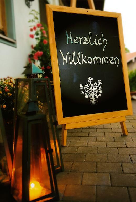 Beim Huber In Linden Hotel Exterior photo